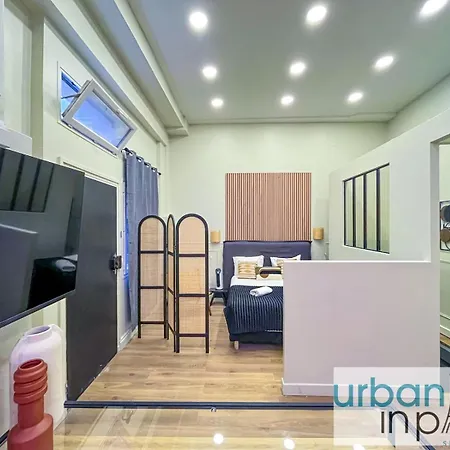 アパート Urban Flat 05 - Beautiful Flat In
