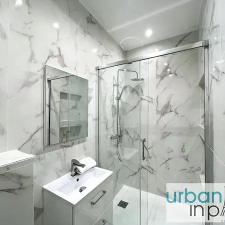 Urban Flat 05 - Beautiful Flat In *
